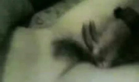 18yo Busty Buffy عکس سکسی عجیب مکیدن و بلع در فیلم POV