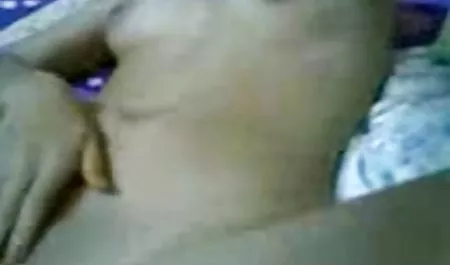 فاحشه عکس ها سکس سبزه دو دیک می خورد و تخلیه می کند