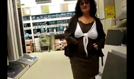 مادر بزرگ ژاپنی با عکس سگسی تیغ بزرگ